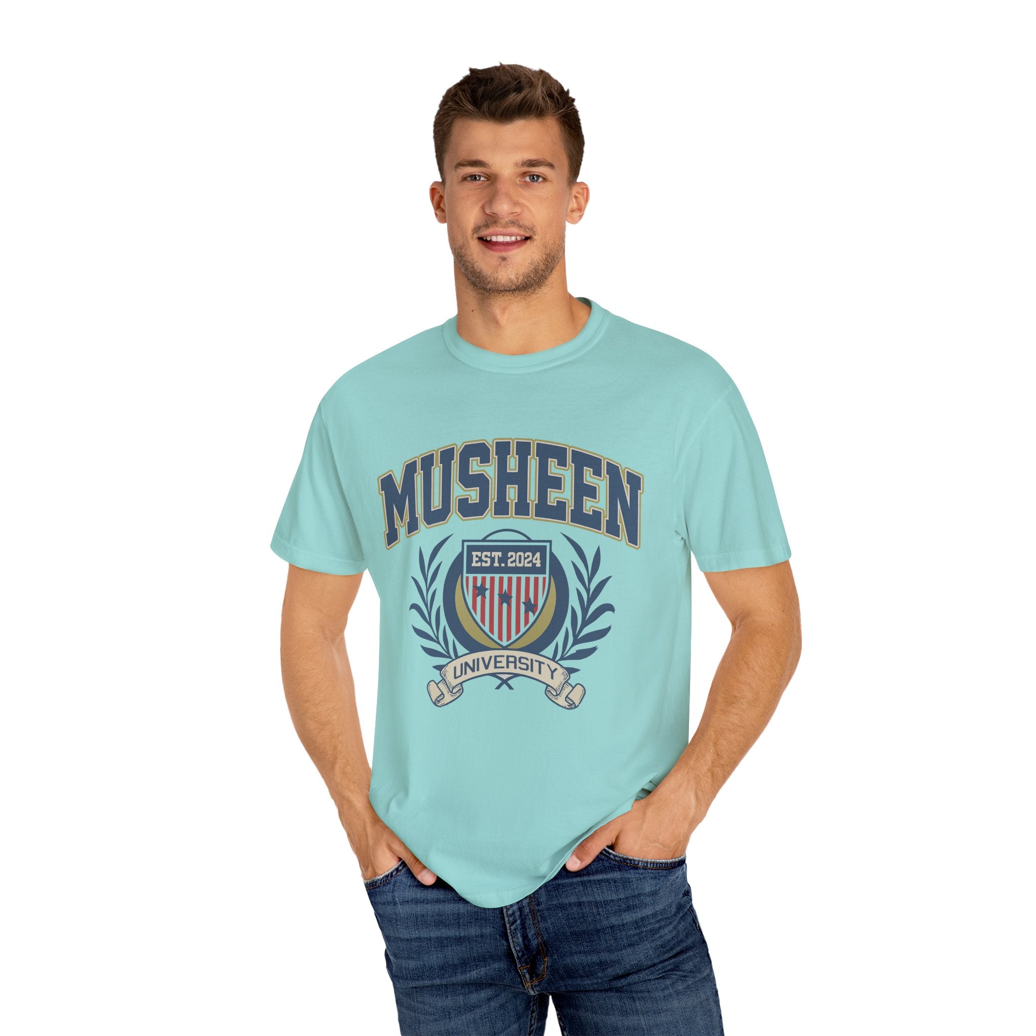 Musheen UNIV Tee